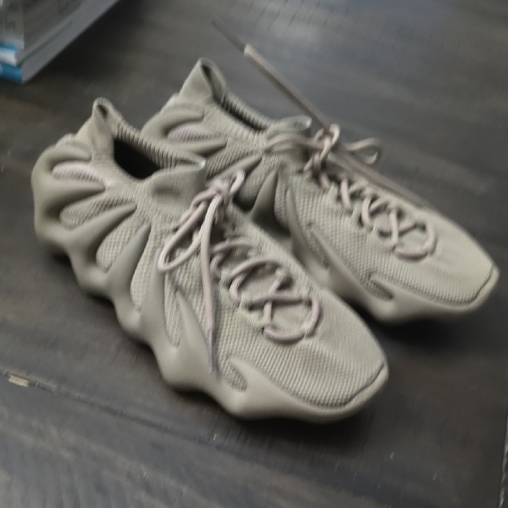 Adidas Yeezy 450 Stone Flax Shoes Men's Size 10.5 Excellent ID1623